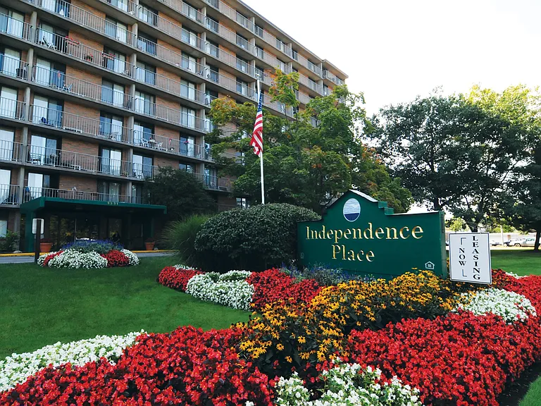 Independence Place Apartments: A 55 and Better Community — Photo 6