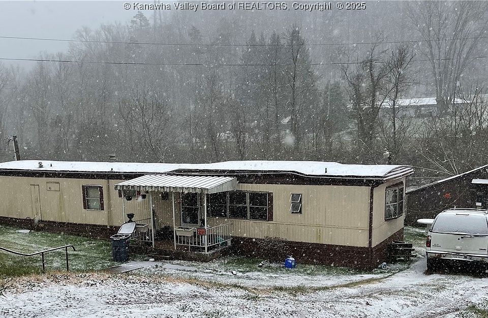2nd image of 105 Hodges Rd
