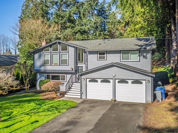 3718 NE 189th Place, Lake Forest Park, WA 98155