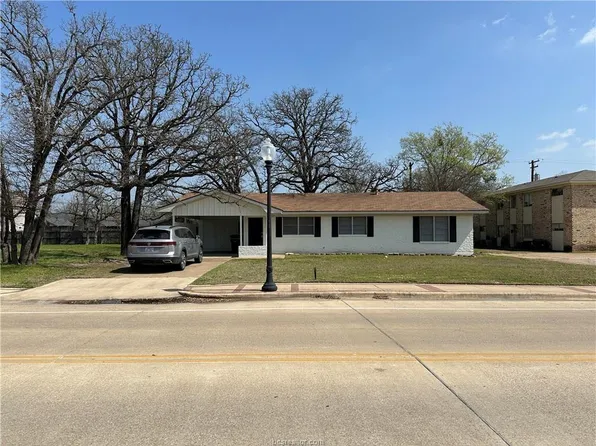 4005 College Main St, Bryan, TX 77801