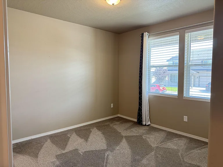 2925 Cashmere Dr — Photo 24