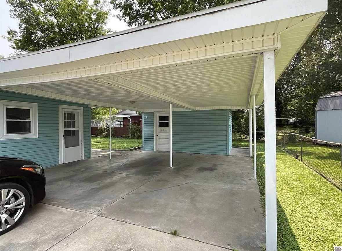 4 bed, 1408 sqft, $1,500 — Photo 3