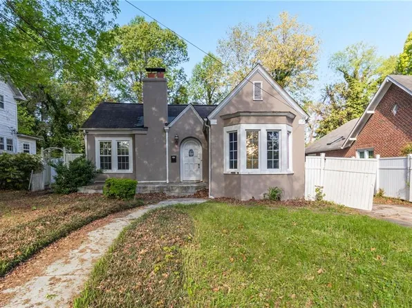 312 Forest Hill Ave, Winston Salem, NC 27105