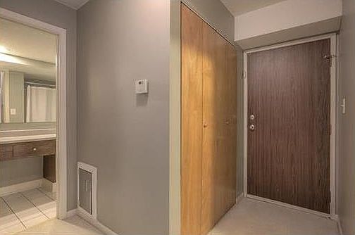 3rd image of 10100 W 96th St APT D