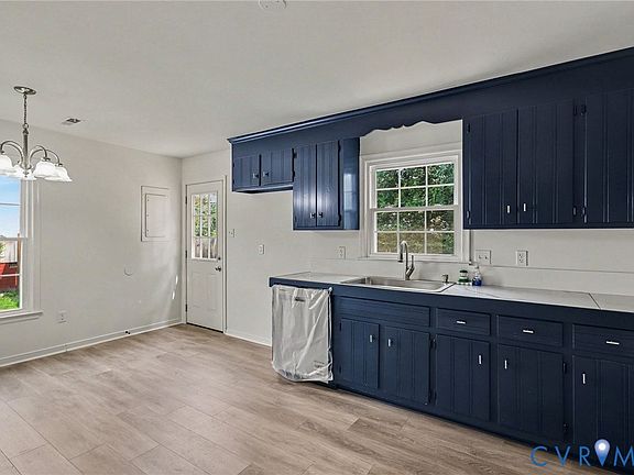 5th image of 10643 Genlou Rd