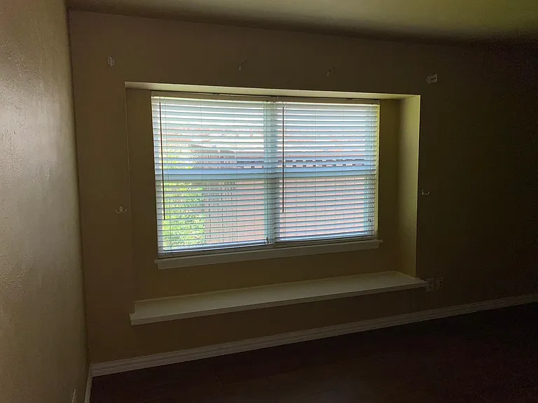 1325 Kesser Dr — Photo 32