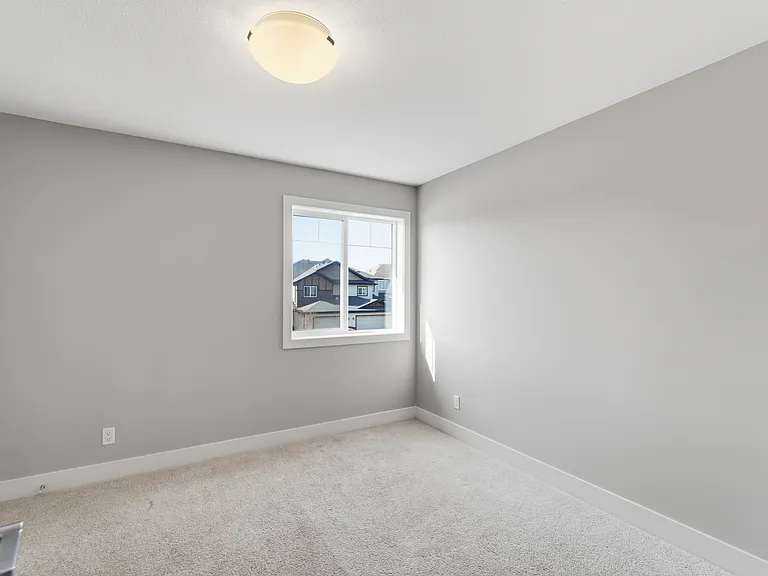 7 McLean Bnd — Photo 25
