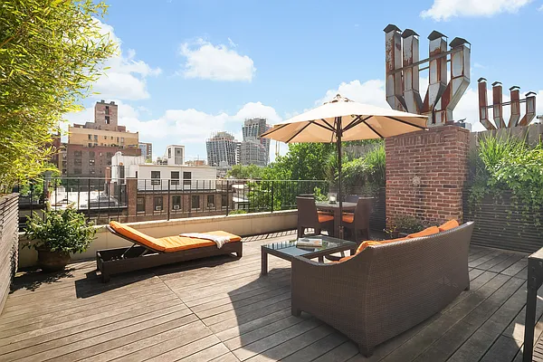 Sold by Douglas Elliman | media 12