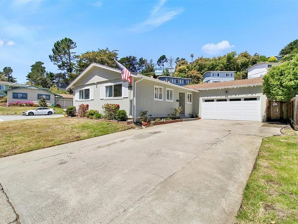 1st image of 2390 Valleywood Dr