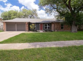 5847 Fort Stanwix St, San Antonio, TX 78233
