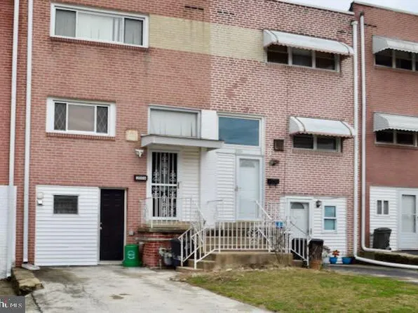 2006 Valley View Dr, Folcroft, PA 19032