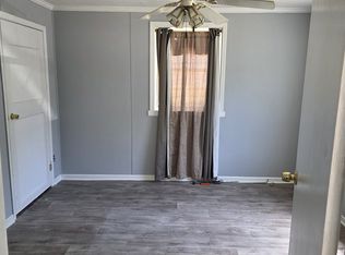 328 4th St, Mount Pleasant, SC 29464