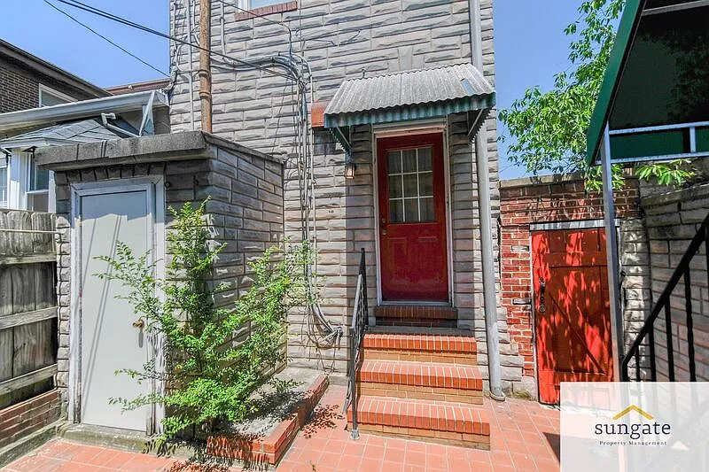 500 S Collington Ave #B