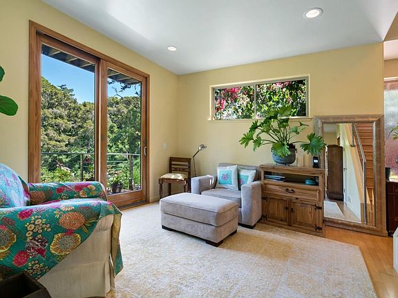 4th image of 627 Encino Dr
