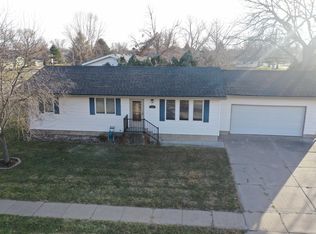 2503 32nd St, Columbus, NE 68601