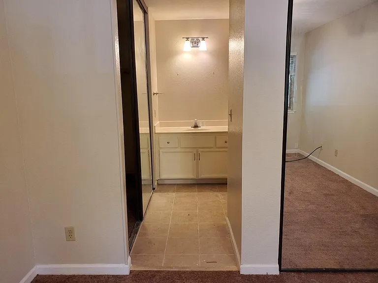 2508 La Terrace Cir — Photo 10