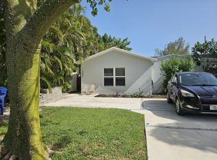 5886 SW 58th Ter, Miami, FL 33143