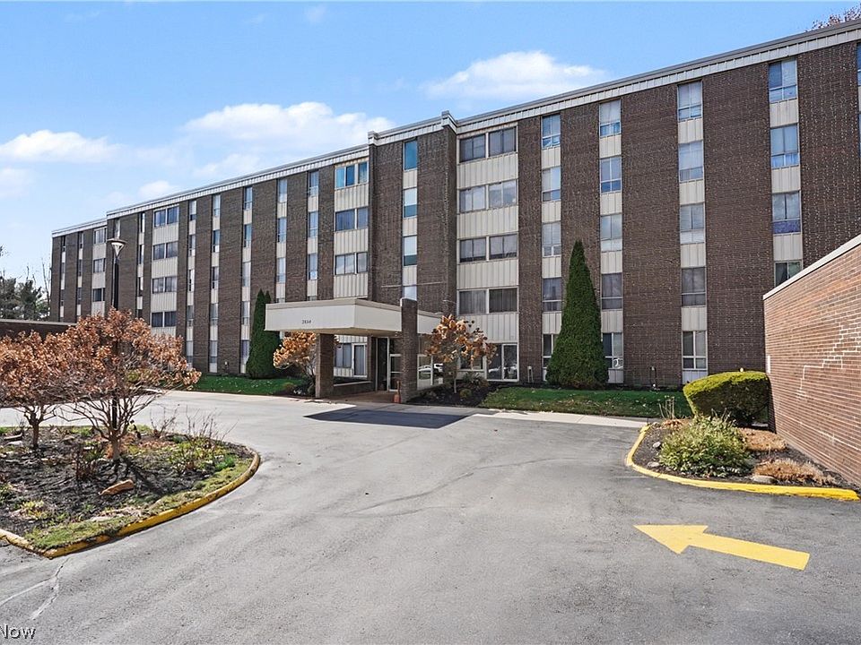 1st image of 3064 Kent Rd APT 403