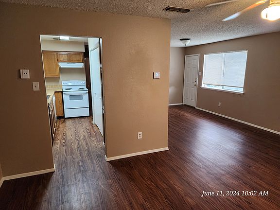 3rd image of 429 SW Thomas St APT D
