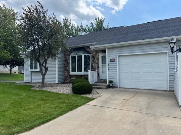 6099 Golfview Dr, Cass City, MI 48726