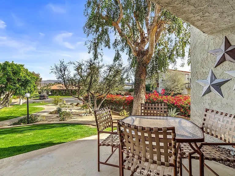 45436 Driftwood Dr — Photo 30