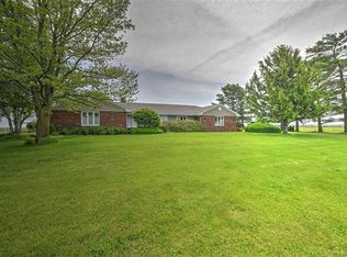 1531 State Highway 32, Sullivan, IL 61951