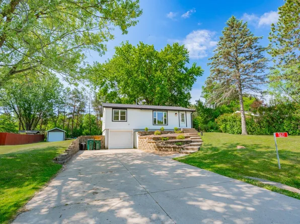 1621 W Crystal Dr, Edgerton, WI 53534