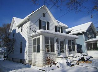 1034 Oak St, Beloit, WI 53511