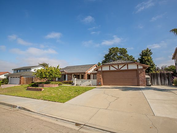 2nd image of 439 Wellington Dr