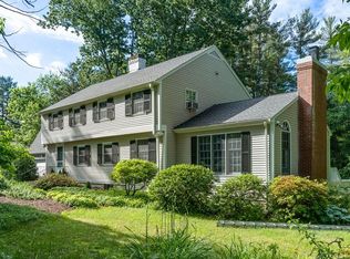 15 Coughlin St, Acton, MA 01720
