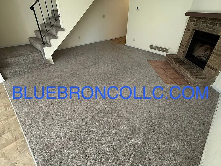 111 SW Oxford Pl — Photo 4