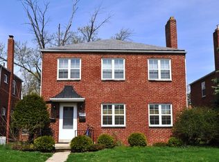 2806 Sherwood Rd #A, Columbus, OH 43209