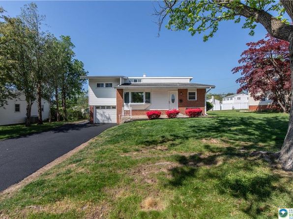 615 Launfall Rd, Plymouth Meeting, PA 19462