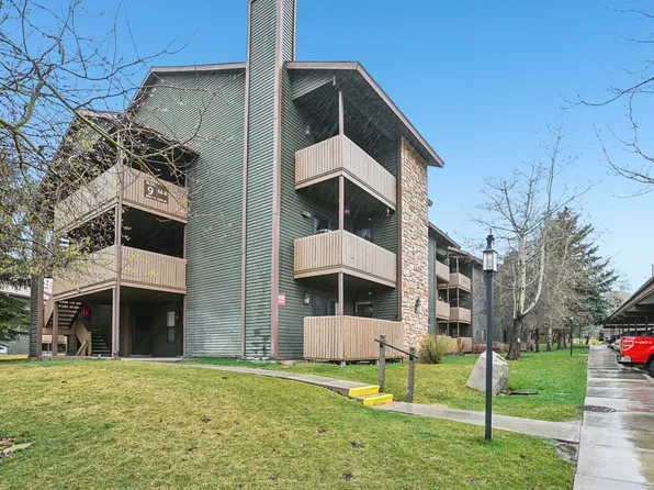 6861 N 2200 W APT 9D, Park City, UT 84098