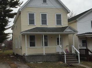 118 W Schuyler St, Oswego, NY 13126