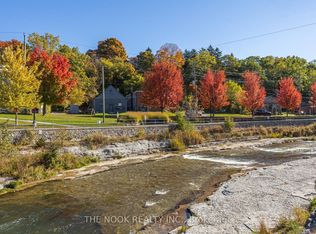 38 Walton St #202, Pt Hope, ON L1A 1N1