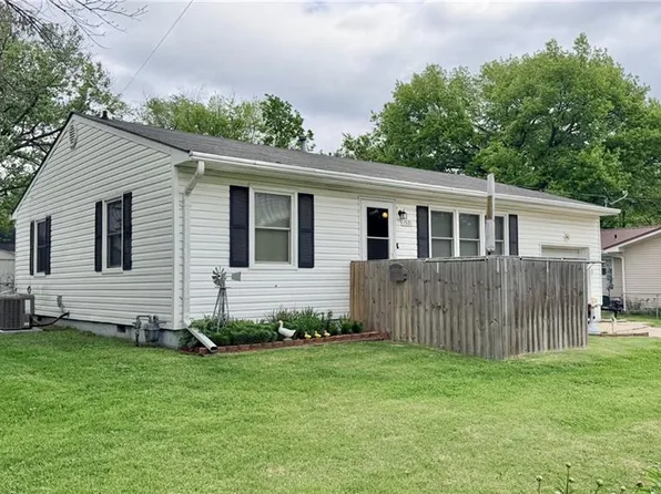 1521 Webster St, Chillicothe, MO 64601