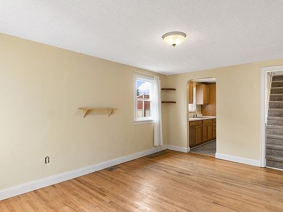 2nd image of 6007 N Whitehouse St