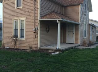 201 N Burke St, Wolcott, IN