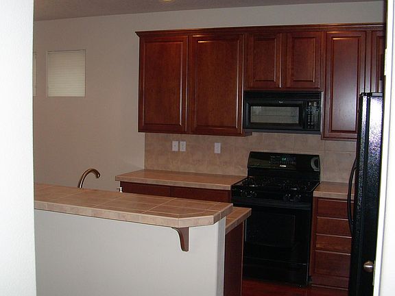 3rd image of 4622 SE Teakwood St