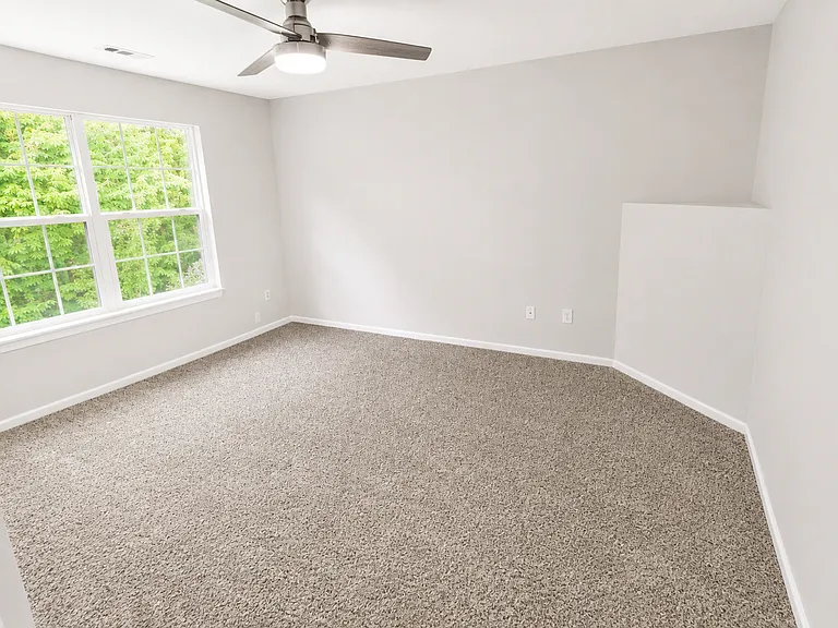 5318 Godas Cir — Photo 12