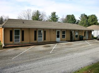 112 Center St NE #A, Abingdon, VA 24210