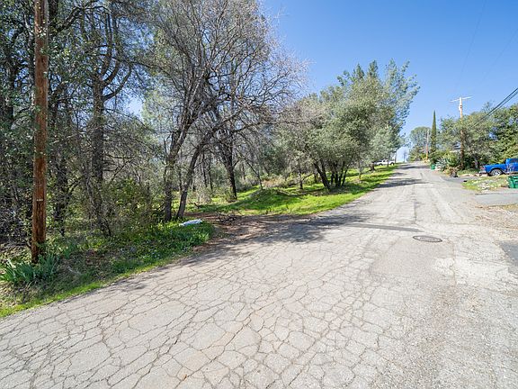 2nd image of Shasta Way