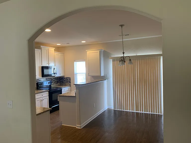 7614 Mockernut Dr — Photo 15