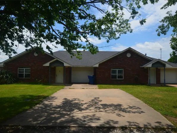 105 Bryant St APT 2, Pottsboro, TX 75076