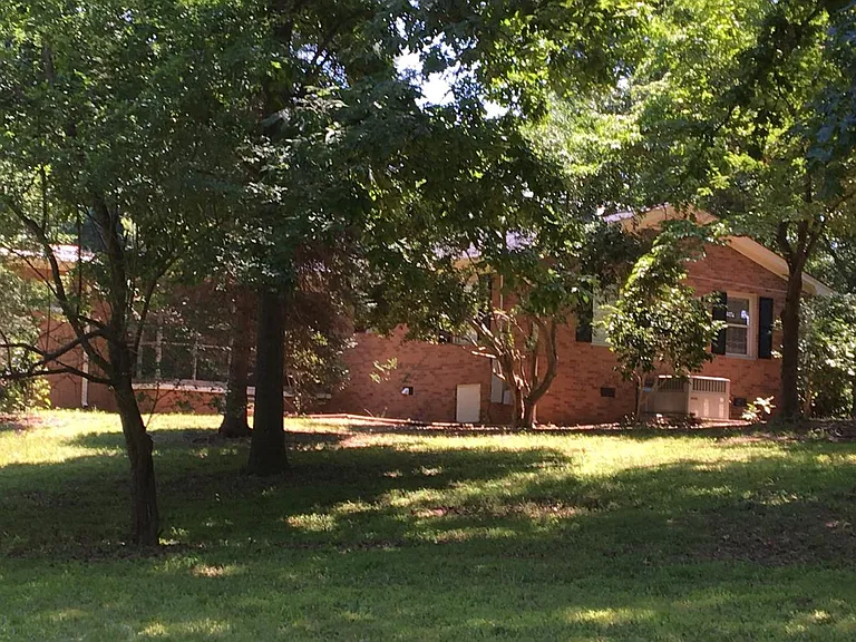 3145 Whitesell Dr — Photo 10