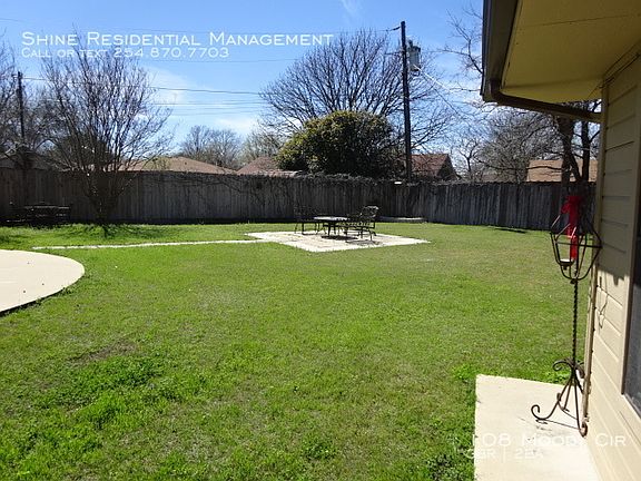 4th image of 108 Moody Cir