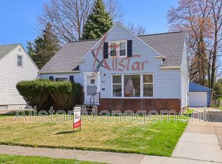 983 Clinton Ave, South Euclid, OH