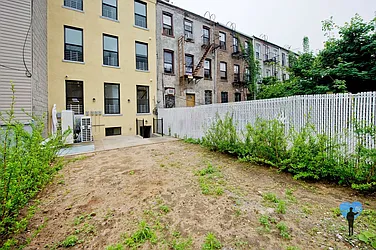 Rented by Next Door Realty NYC