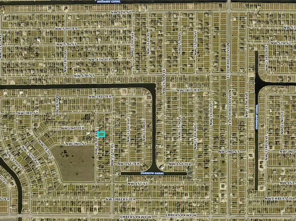 209 NW 28th Ave, Cape Coral, FL 33993